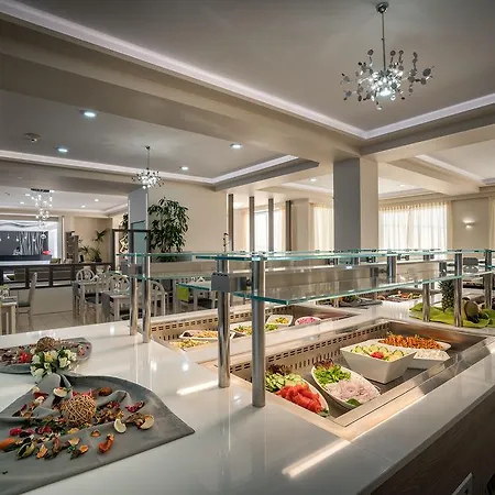 Park & Hotell 4*