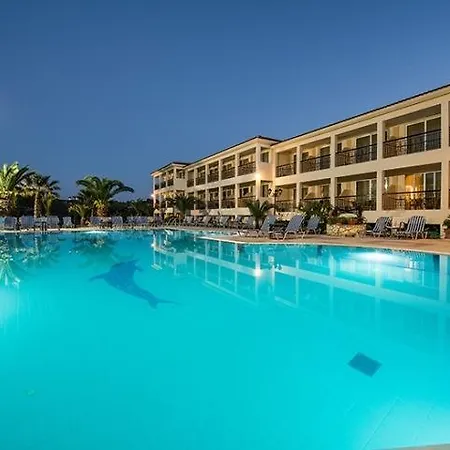 Park & Hotell 4*